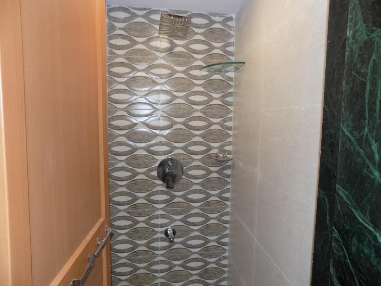 Metro Inn Dormitory Bombaj Zewnętrze zdjęcie